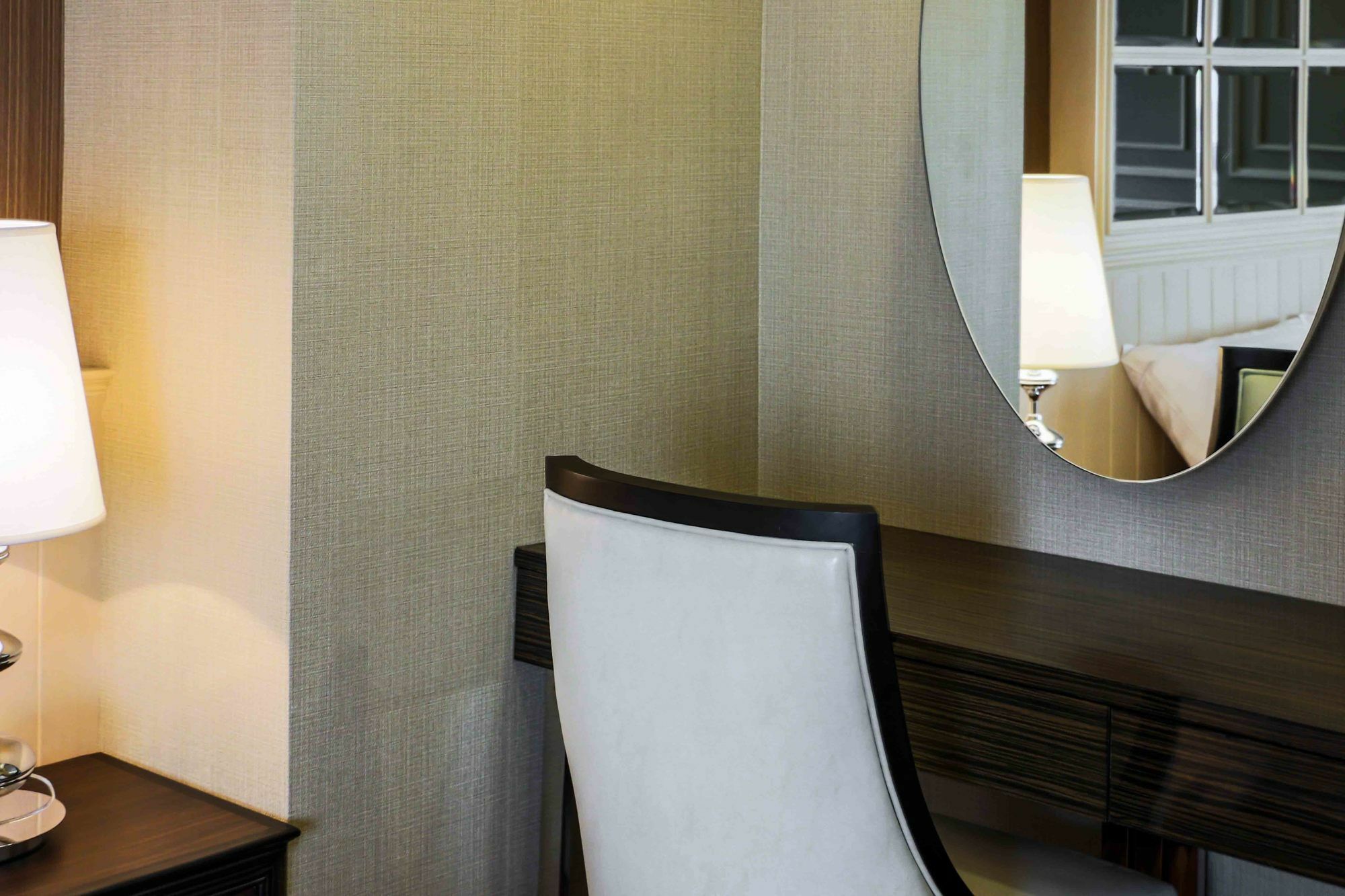 Aspira Hana Executive Apartment Thonglor Bangkok Extérieur photo