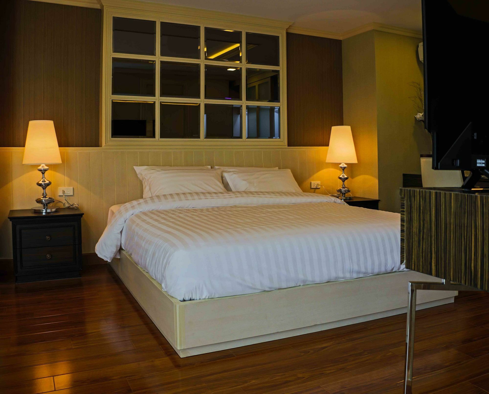 Aspira Hana Executive Apartment Thonglor Bangkok Extérieur photo